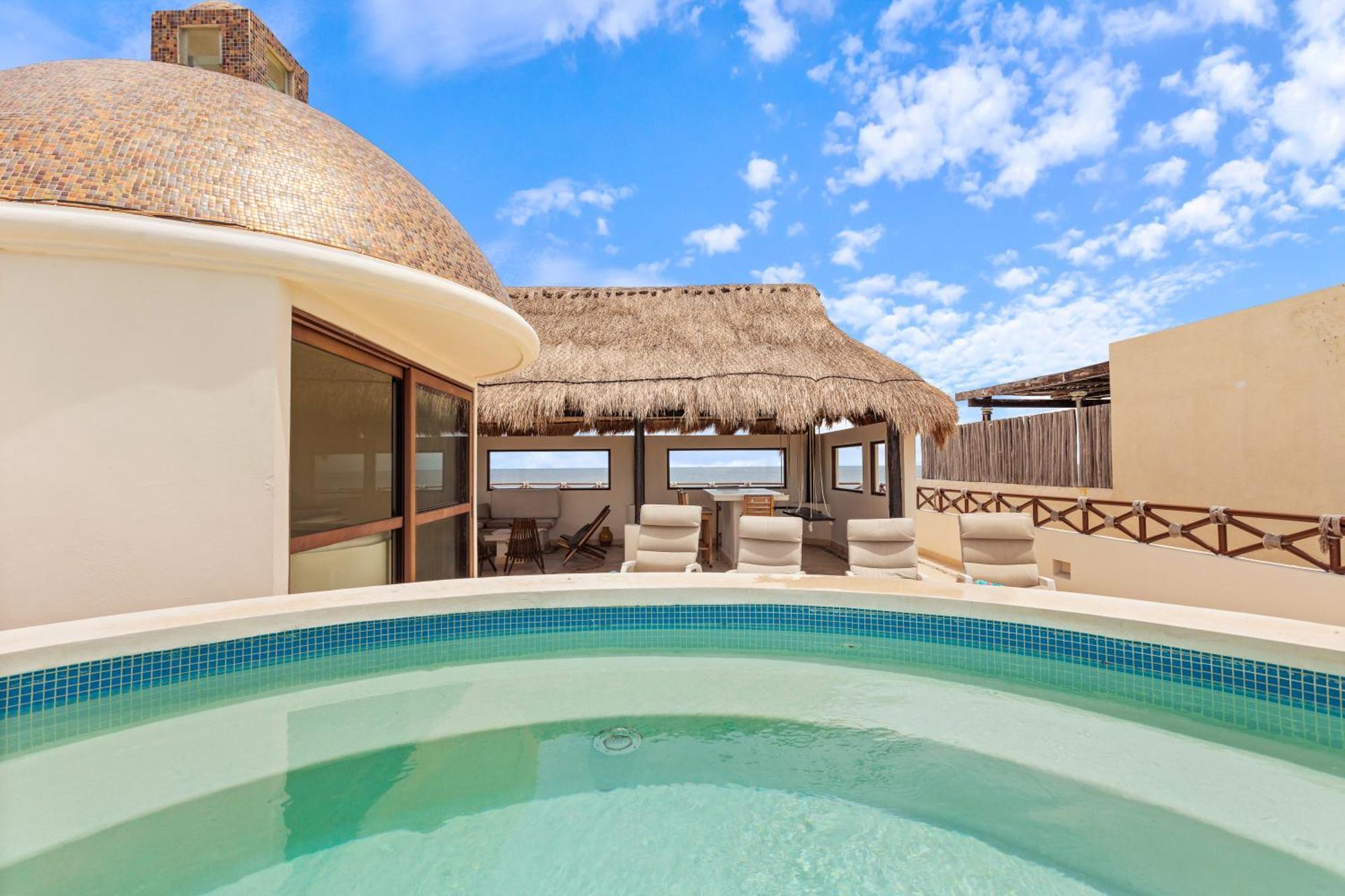 Casa Javi- Ocean Front Located Mid Isla Mujeres Villa Exterior photo